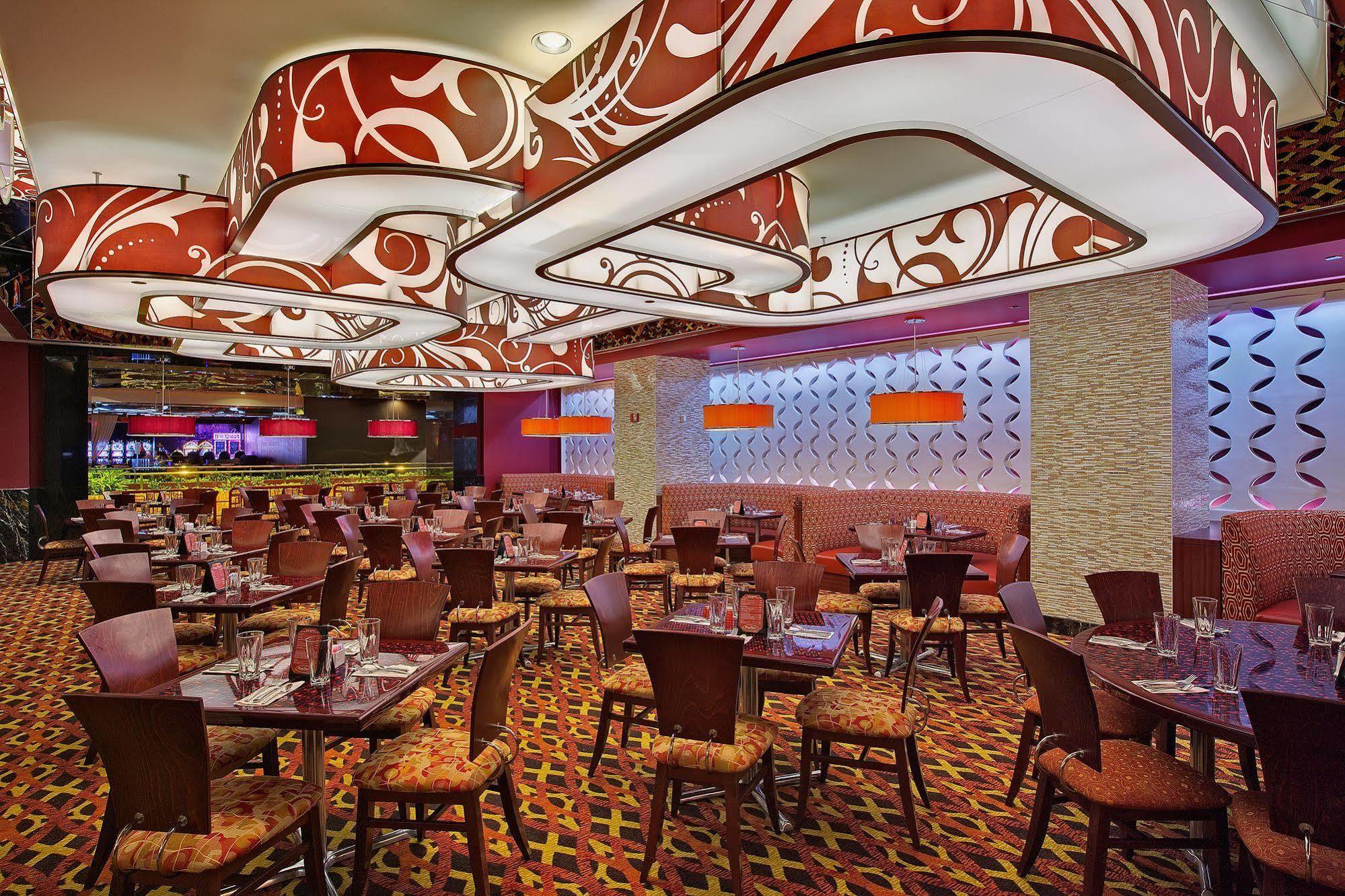 Golden Nugget & Casino 4*