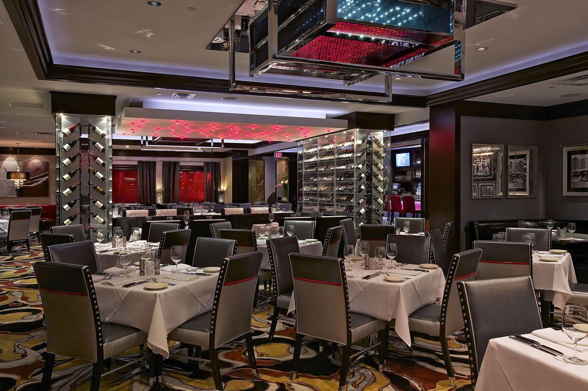 Golden Nugget & Casino 4*
